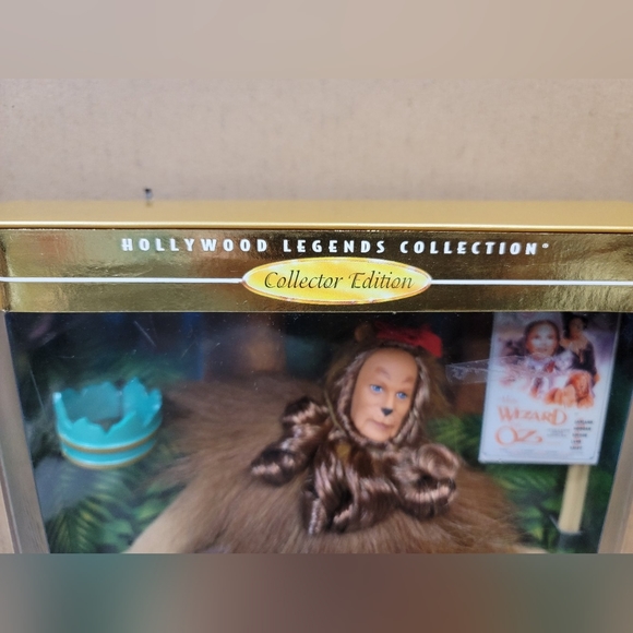 1996 Ken as the Cowardly Lion The Wizard of Oz Barbie #16573 Collectors Edition - Picture 9 of 9